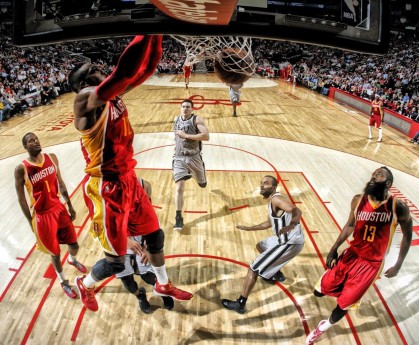 ac米兰足球队-“华金·托比利亚的强硬防守与高效突破，带领阿根廷美洲狮队走向未来”